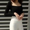 KAMELLIA - Angelie top - Áo thun ôm cổ vuông Angelie
